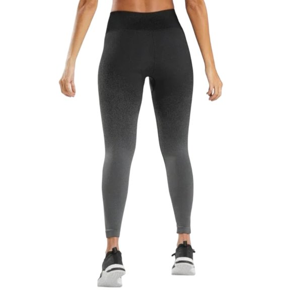 Gymshark Adapt Ombre Seamless Leggings - Black/Grey - Small - Picture 3 of 10